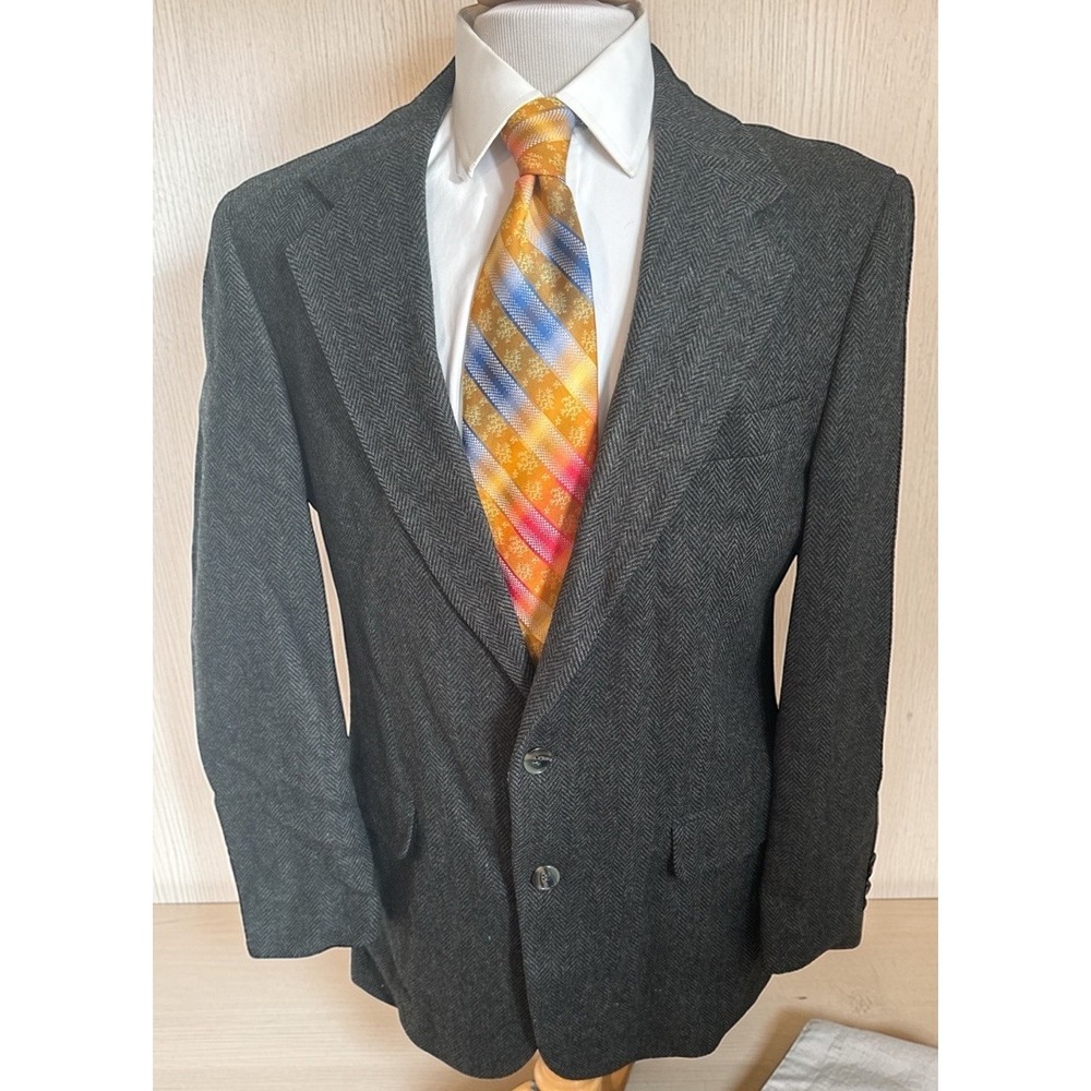Vintage Botany 500 Tweed Jacket 40R Wool Herringbone Sport Coat‎ Union USA Made